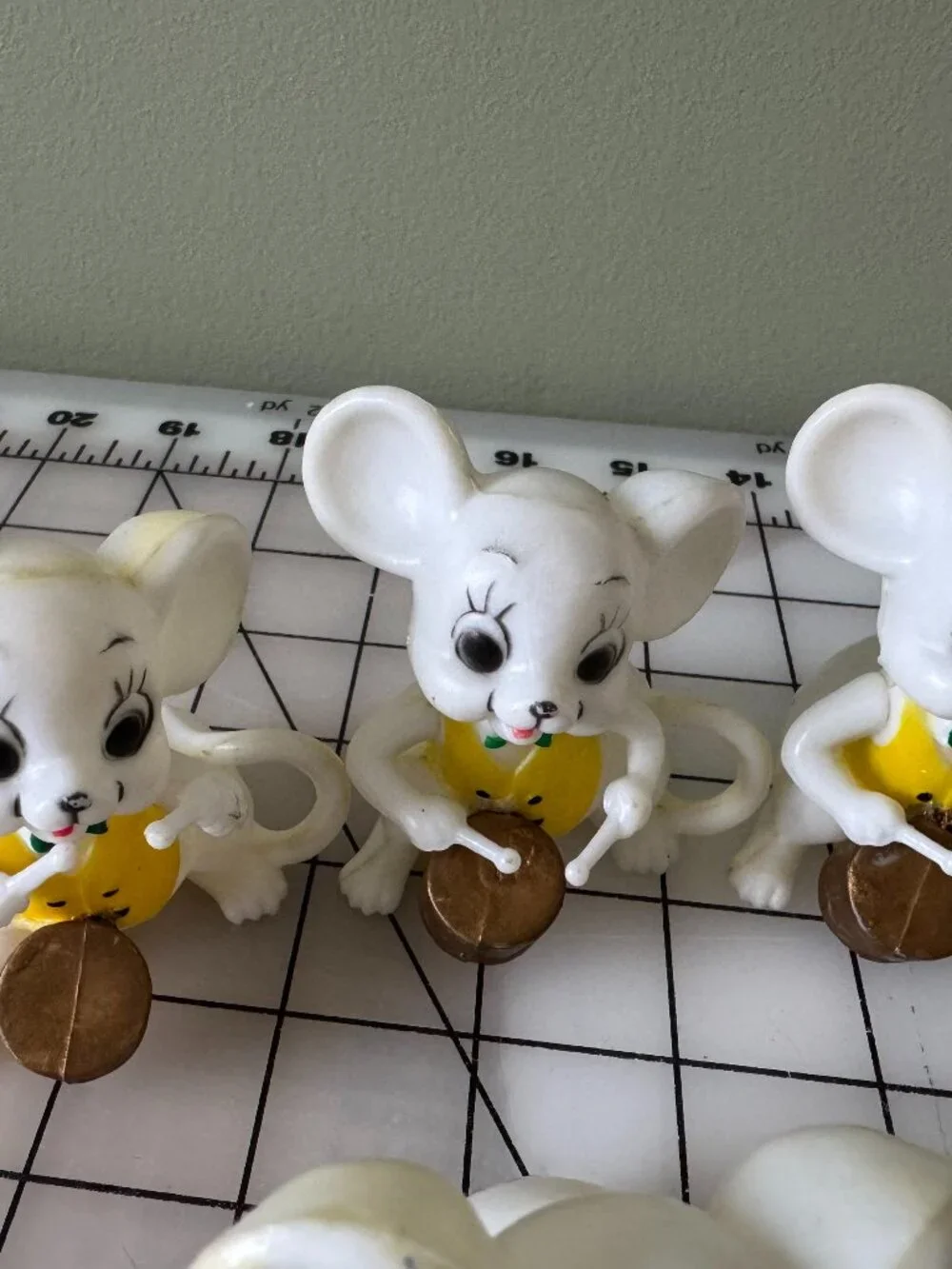 Vintage Christmas Mouse Light Covers Set 11 Retro Blow Mold Mice Band